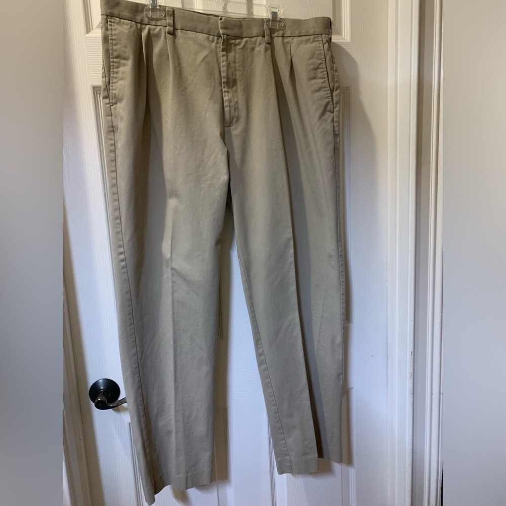 Savane Men's Tan Chinos